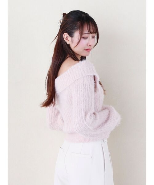 EATME(イートミー)の「BIGカラーニットTOP(ニット/セーター・レディース・ブルー/オフホワイト/ピンク・FREE)」の21枚目の写真