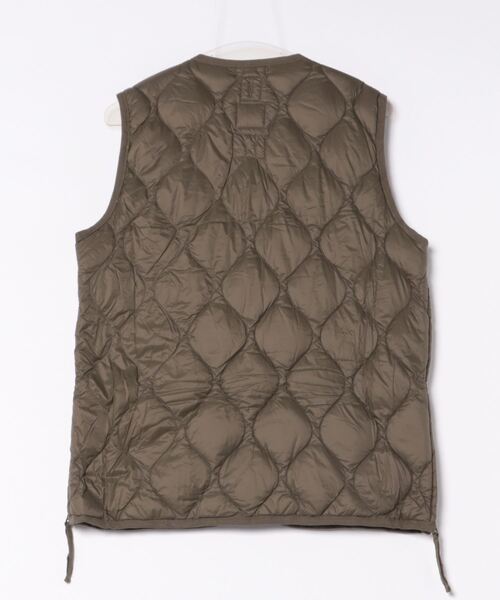 TAION（タイオン）の「【TAION】MILITARY V NECK W-ZIP DOWN VEST TAION-001ALSZML-1（ダウンベスト・メンズ・ブラック/ダークオリーブ/スモーキーグリーン系・M/L/XL/S）」の4枚目の写真