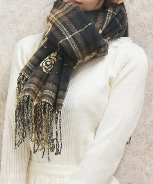 axes femme（アクシーズファム）の「チェック×バラ柄ストール