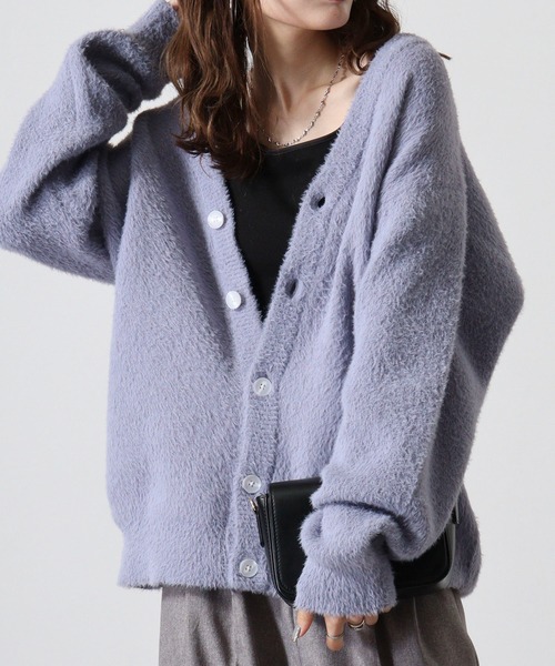 FUNALIVE（ファンアライブ）の「WS select フェザーヤーンルーズサイズカーディガン（カーディガン/ボレロ・メンズ・チャコールグレー/ターコイズブルー/ワイン/ライトブルー/ライトベージュ/マスタード/ホワイト/ライトグレー/ダークネイビー/パープル・M/L）」の6枚目の写真