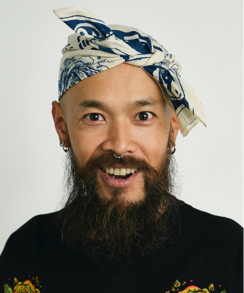 AlexanderLeeChang（アレキサンダーリーチャン）の「BLC BANDANA [ROSE EYE]（バンダナ/スカーフ・メンズ・グリーン/バーガンディー/ネイビー・ONESIZE）」の9枚目の写真