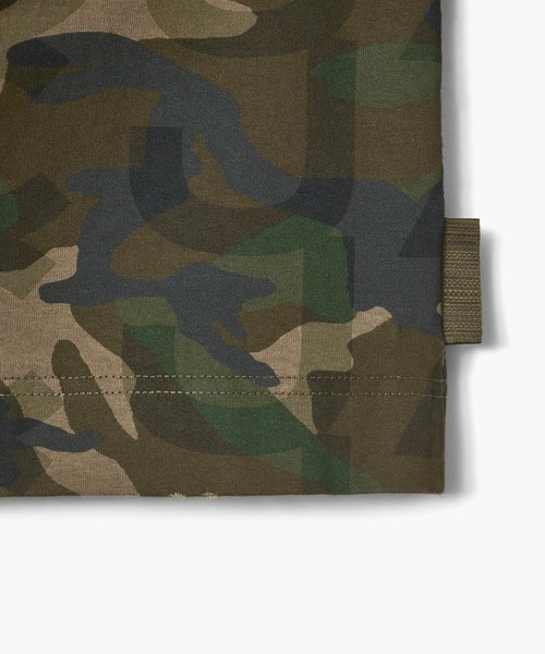 MARC JACOBS（マークジェイコブス）の「CAMO BIG TEE/カモ ビッグ