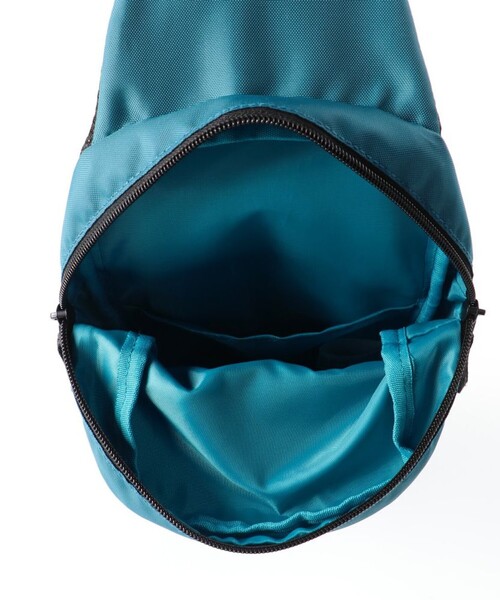 BRANSHES（ブランシェス）の「配色ボディバッグ（ボディバッグ/ウエストポーチ・キッズ・ブルー/チャコールグレー・FREE）」の4枚目の写真