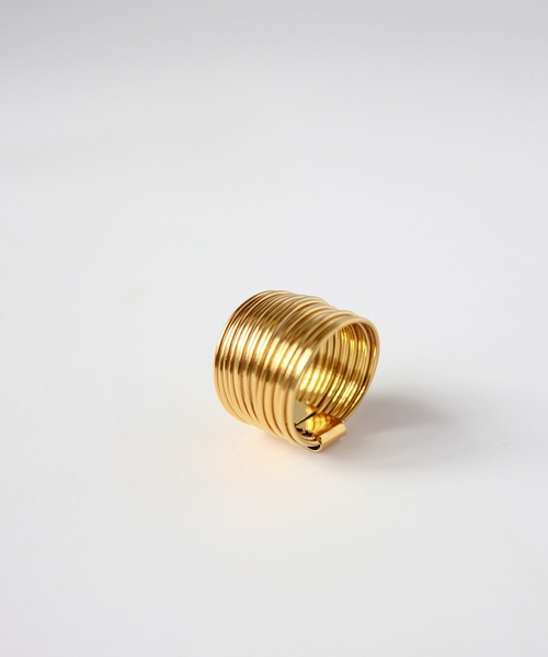 TUWAKRIM（トゥワクリム）の「【TUWAKRIM】パイルリング（リング・レディース・ゴールド・SMALL/MEDIUM/X-LARGE）」の10枚目の写真