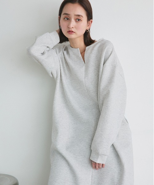 ad thie(アドティエ)の「スキッパー ポンチ ワンピース(ワンピース・レディース・オートミール/アイボリー/ブラック・FREE)」の13枚目の写真