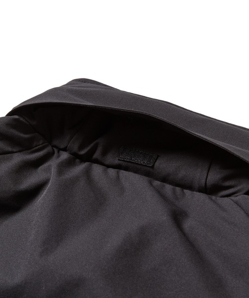 NEW ERA(ニューエラ)の「ニューエラゴルフ ジャケット 撥水 ウィンドブレーカー(ブルゾン・メンズ・ブラック/ホワイト・M/L/XL/XXL/S)」の15枚目の写真