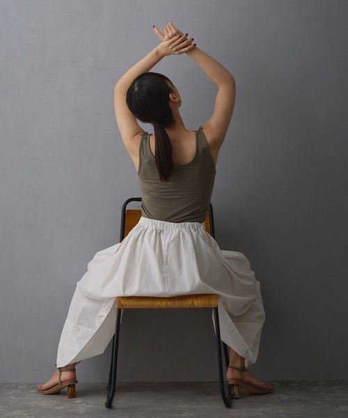 NICOLE white（ニコルホワイト）の「2WAYレースタンクトップ（タンクトップ・レディース・オフホワイト/グレー/ブラック/ライトオリーブ/ネイビー・FREE）」の10枚目の写真