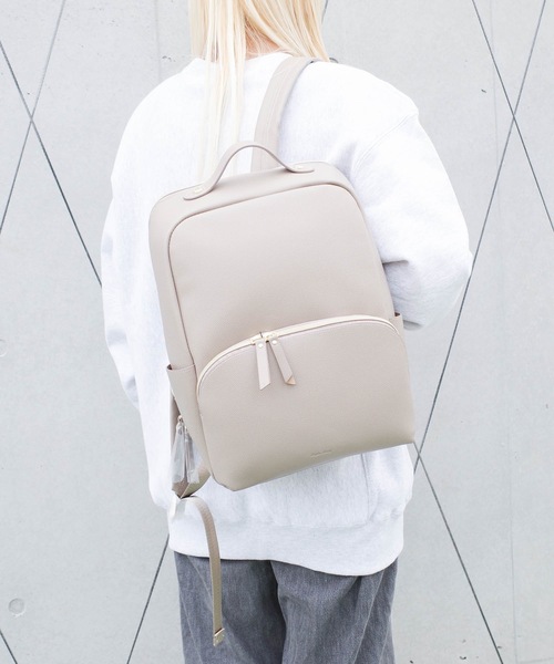 Legato Largo(レガートラルゴ)の「Legato Largo / たすかるっかばん リュック / LH-F3375(バックパック/リュック・レディース・バーガンディー/グリーン/ライトグレー/ベージュ/マスタード/ラベンダー/ブラック/アイボリー・ONESIZE)」の4枚目の写真