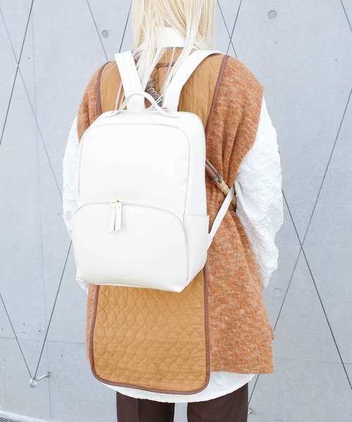 Legato Largo(レガートラルゴ)の「Legato Largo / たすかるっかばん リュック / LH-F3375(バックパック/リュック・レディース・バーガンディー/グリーン/ライトグレー/ベージュ/マスタード/ラベンダー/ブラック/アイボリー・ONESIZE)」の1枚目の写真