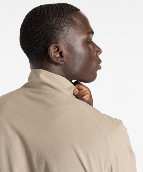 セール】Athletics ストレッチウーブンジャケット（ナイロンジャケット