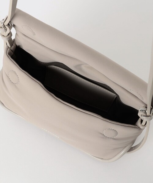 ADD CULUMN（アドカラム）の「＜ADD CULUMN＞ROLLA S ショルダーバッグ-2WAY-（ショルダーバッグ・レディース・ライトグレー/ブラック・FREE）」の18枚目の写真