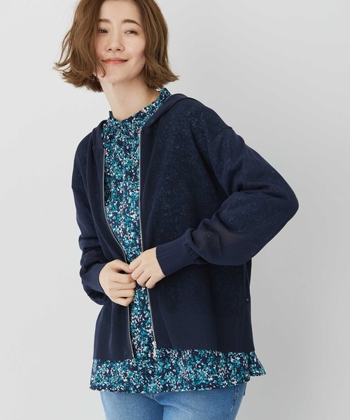 Petit Honfleur(プチオンフルール)の「ニットパーカー(カーディガン/ボレロ・レディース・グリーン/ネイビー/ベージュ・L/M)」の3枚目の写真