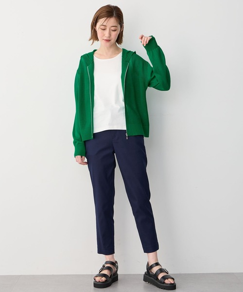 Petit Honfleur(プチオンフルール)の「ニットパーカー(カーディガン/ボレロ・レディース・グリーン/ネイビー/ベージュ・L/M)」の5枚目の写真