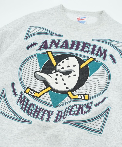 HANES（ヘインズ）の「【ヴィンテージ古着】90’s Disney “ANAHEIM MIGHTY DUCKS “ キャラクター スウェット（スウェット・メンズ・グレー・X-LARGE）」の2枚目の写真