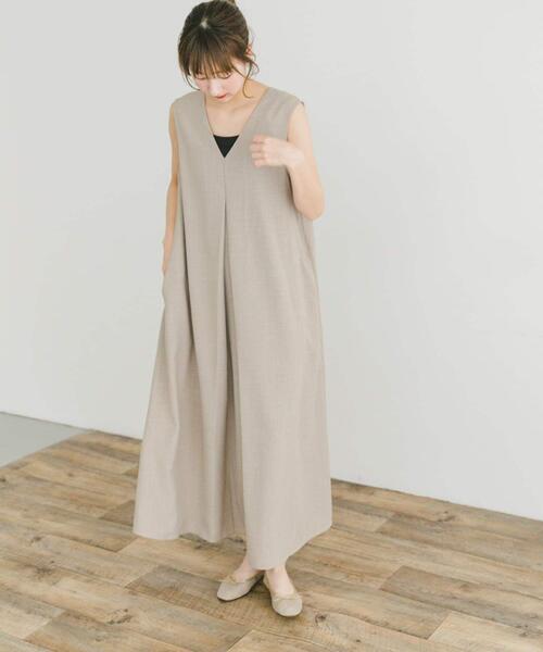 ITEMS URBANRESEARCH(アイテムズ アーバンリサーチ)の「リネンライクテントラインワンピース(ワンピース・レディース・ピンク/チャコールグレー/グレー系その他・FREE)」の17枚目の写真