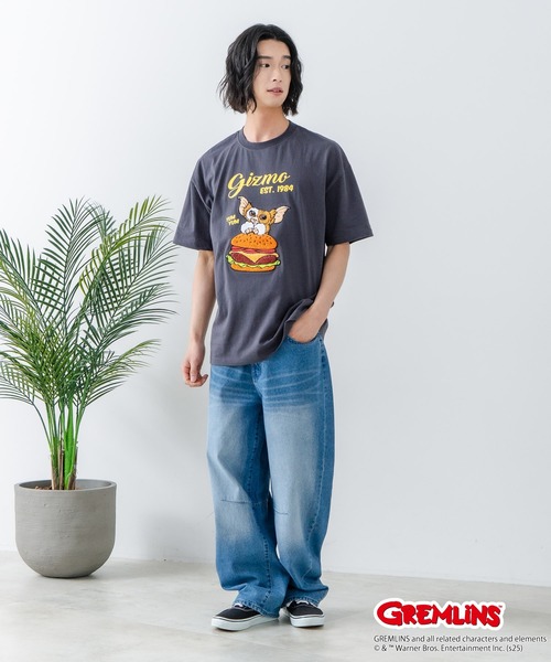 UNIIT（ユニット）の「【Gremlins/グレムリン】オリジナルデザインTシャツ ギズモ　ドロップショルダー ビッグシルエット　ユニセックス（Tシャツ/カットソー・メンズ・ベージュ系その他/パープル系その他/ホワイト系その他2/ブラック系その他/ブルー系その他2/ホワイト系その他3/ブラック系その他3/ベージュ系その他3・MEDIUM/X-LARGE/SMALL/LARGE）」の18枚目の写真