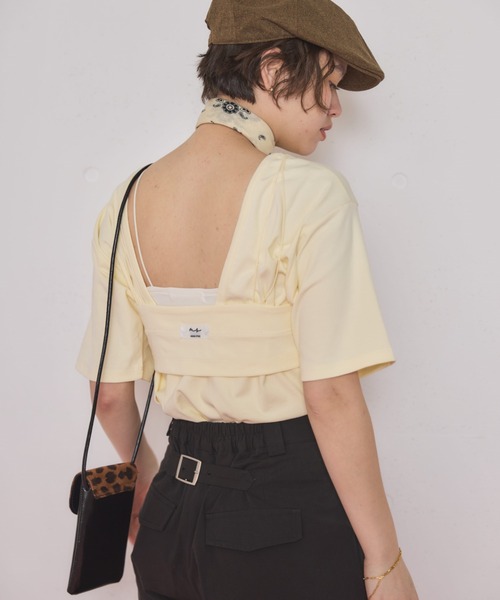 MIRROR STOKE（ミラーストーク）の「【ZOZO限定／追加】BACK OPEN TSHIRT×STICH BUSTER/バックオープンティーシャツ×ステッチビスチェ（セットアイテム）（Tシャツ/カットソー・レディース・イエロー/グレー・MEDIUM）」の16枚目の写真