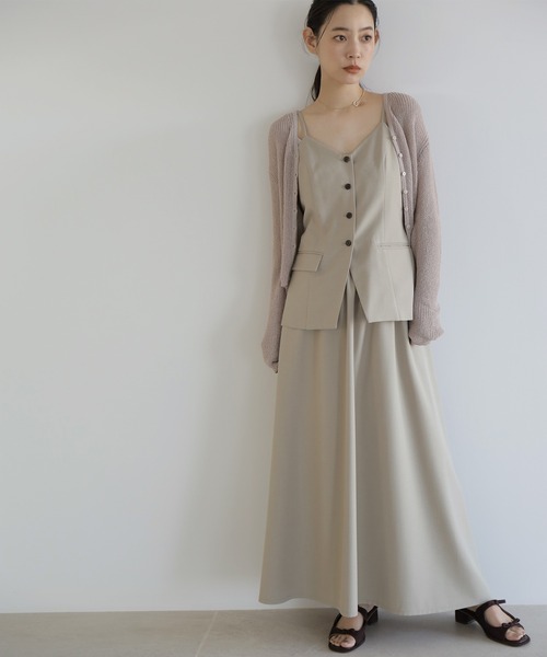 N.（N. Natural Beauty Basic）（エヌエヌナチュラルビューティーベーシック）の「ビスチェトップ＆スカートセット（ワンピース・レディース・ベージュ/チャコールグレー・MEDIUM）」の2枚目の写真