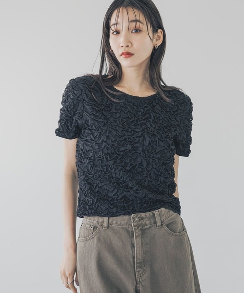 LOWRYS FARM（ローリーズファーム）の「シャーリングSS 　325104（Tシャツ/カットソー・レディース・オフホワイト/ブラック/アイボリー・FREE）」の8枚目の写真