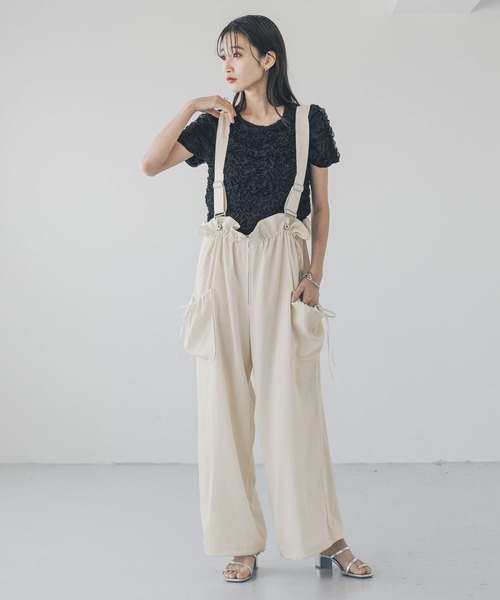 LOWRYS FARM（ローリーズファーム）の「シャーリングSS 　325104（Tシャツ/カットソー・レディース・オフホワイト/ブラック/アイボリー・FREE）」の11枚目の写真