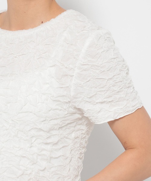 LOWRYS FARM（ローリーズファーム）の「シャーリングSS 　325104（Tシャツ/カットソー・レディース・オフホワイト/ブラック/アイボリー・FREE）」の16枚目の写真