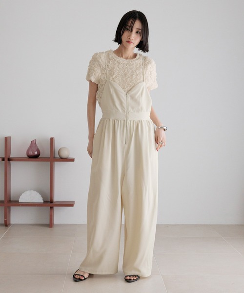 LOWRYS FARM（ローリーズファーム）の「シャーリングSS 　325104（Tシャツ/カットソー・レディース・オフホワイト/ブラック/アイボリー・FREE）」の5枚目の写真