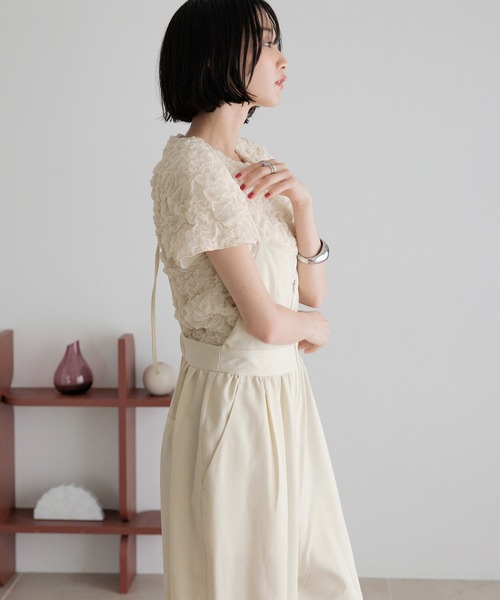 LOWRYS FARM（ローリーズファーム）の「シャーリングSS 　325104（Tシャツ/カットソー・レディース・オフホワイト/ブラック/アイボリー・FREE）」の7枚目の写真