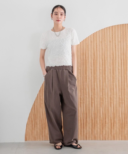 LOWRYS FARM（ローリーズファーム）の「シャーリングSS 　325104（Tシャツ/カットソー・レディース・オフホワイト/ブラック/アイボリー・FREE）」の22枚目の写真