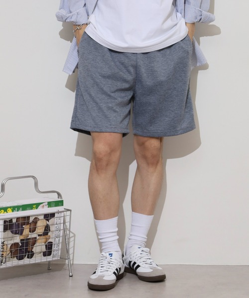 FUNALIVE（ファンアライブ）の「Neon color Leopard shorts / ネオンカラー/レオパード ハーフパンツ unisex（スウェットパンツ・メンズ・イエロー/ベージュ/ブラック/チャコールグレー/チャコール/杢グレー/グリーン/イエロー系1/オレンジ/グリーン系1・M/L/XL）」の3枚目の写真