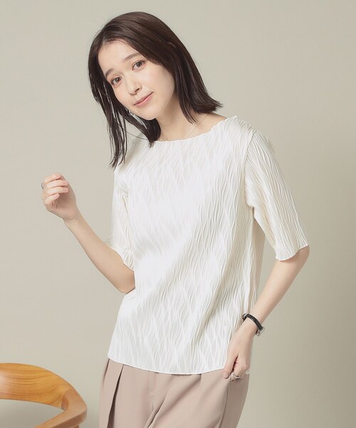 ITS'DEMO(イッツデモ)の「【洗濯機OK】ジャカード5分袖プルオーバー(Tシャツ/カットソー・レディース・オフホワイト/ブラック/ベビーピンク/サックスブルー・00)」の3枚目の写真