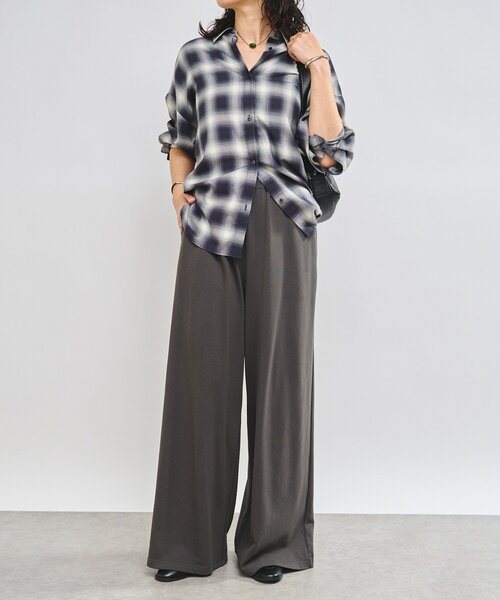 RIVE DROITE（リヴドロワ）の「【MONN.:.(モン)】スウェットワイドパンツ（その他パンツ・レディース・ブラック/チャコールグレー・38/36）」の3枚目の写真