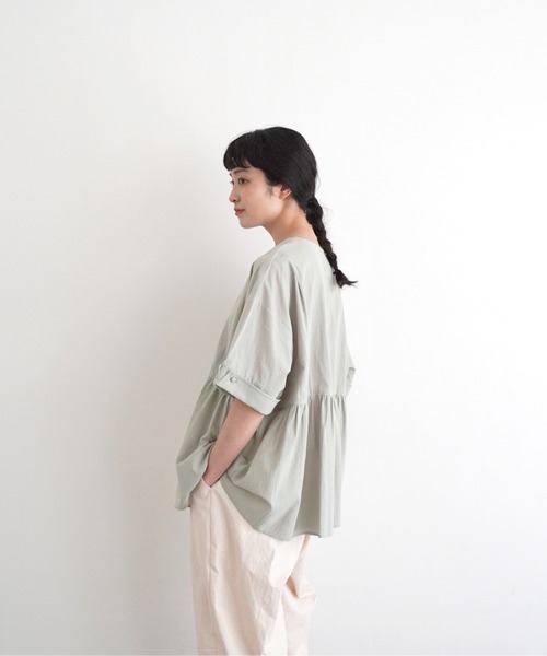 【美品】 オオカミとフクロウ バンドカラー刺繍シャツ 近年モデル ブラウス 美品】 オオカミとフクロウ バンドカラー刺繍シャツ 近年モデル