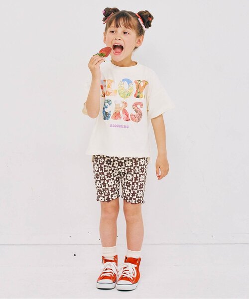 p.premier(ピードットプルミエ)の「FLOWERSフォトプリント半袖Tシャツ(Tシャツ/カットソー・キッズ・オフホワイト/ライトイエロー/サックスブルー・80/90/100/110/120/130/140)」の7枚目の写真