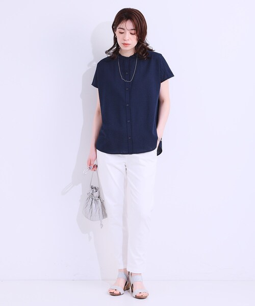 SHOO・LA・RUE（シューラルー）の「【洗える/S-LL】涼やかで好印象 サッカーブラウス（シャツ/ブラウス・レディース・ネイビー/ブルー系その他4/ホワイト・04/03/02/01）」の6枚目の写真