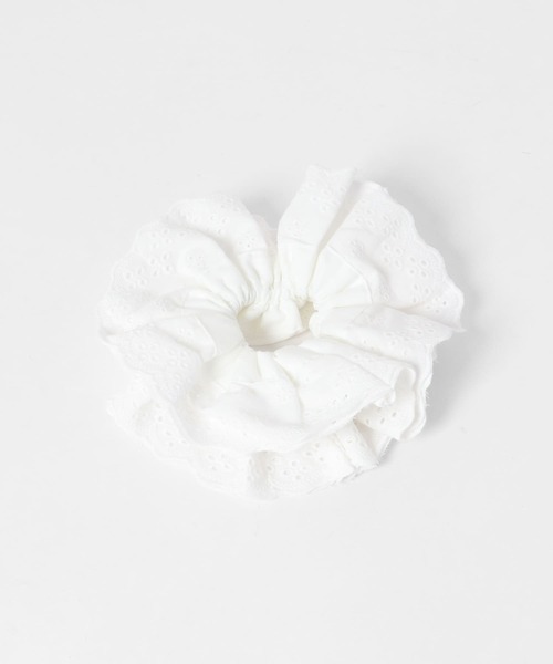 KBF（ケイビーエフ）の「ダブルレースシュシュ（ヘアゴム・レディース・アイボリー/ブラック・ONE）」の13枚目の写真