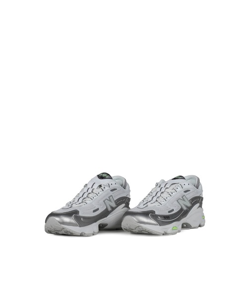 NEW BALANCE(ニューバランス)の「M1000(スニーカー・メンズ・グレー/ホワイト/グレー系その他/ブラック・29cm/28.5cm/28cm/27.5cm/27cm/26.5cm/26cm)」の16枚目の写真