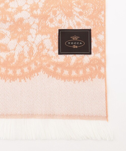 TOCCA（トッカ）の「LACE JAQUARD STOLE ストール（マフラー・レディース・レッド系/ブラック系/ピンク系・F）」の14枚目の写真