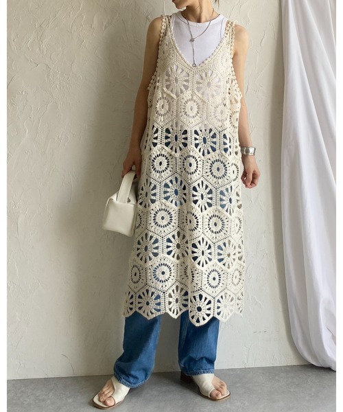She's Closet（シーズクローゼット）の「綿100%ロング丈深Vネックかぎ