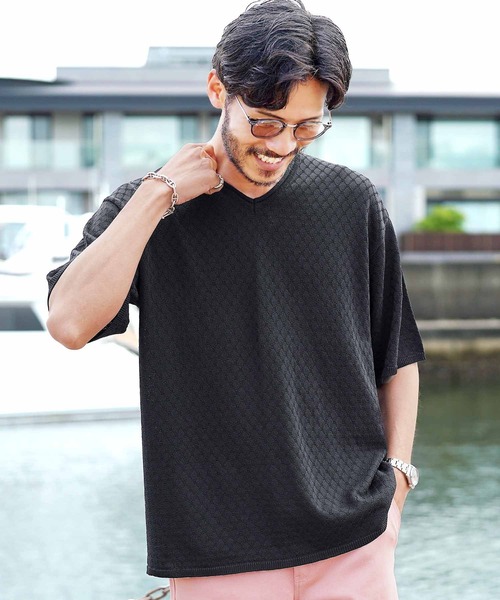 jiggys shop(ジギーズショップ)の「ダイヤ柄 ロールVネック ドライタッチ 半袖 サマーニット(ニット/セーター・メンズ・ホワイト/ブラック/グレー/ブルー系その他・MEDIUM/LARGE/X-LARGE)」の3枚目の写真