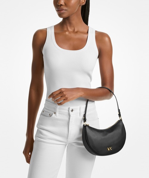MICHAEL KORS(マイケルコース)の「KYLA コンバーチブル ポシェット ショルダー スモール(ショルダーバッグ・レディース・ブラック・FREE)」の2枚目の写真