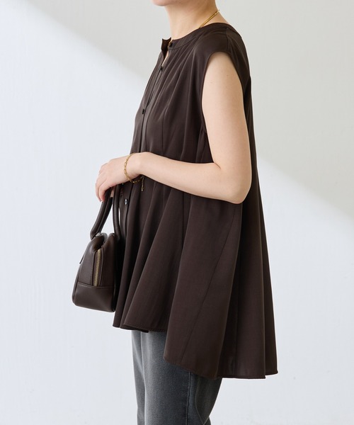 COLLAGE GALLARDAGALANTE（コラージュガリャルダガランテ）の「フィブリルフレアーブラウス（シャツ/ブラウス・レディース・ダークブラウン/パープル・FREE）」の3枚目の写真