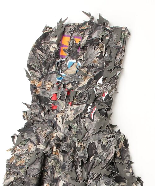 A BATHING APE☆TREE EDGE カモ シャーク フーディ TREE EDGE CAMO LASER CUT CROPPED SHARK FULL ZIP HOODIE
