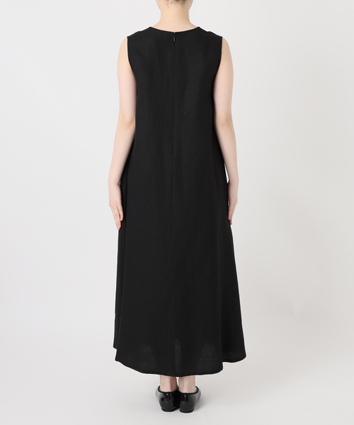 B.C STOCK（ベーセーストック）の「《追加6》手洗い可 / リネンレーヨンスリーブレスワンピース（ワンピース・レディース・ブラウン/レッド/ブラック/サックスブルー/コバルトブルー・SMALL/MEDIUM）」の13枚目の写真