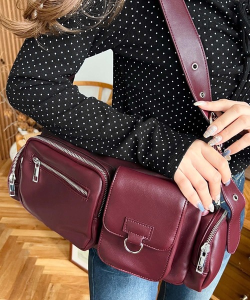 セール】ベルトショルダーマルチポケットハンドバッグ（ハンドバッグ