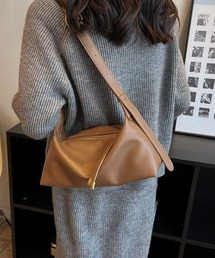 ショルダーバッグ