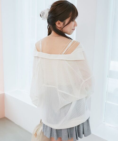 MAJESTIC LEGON(マジェスティックレゴン)の「2wayミディシャツ(シャツ/ブラウス・レディース・アイボリー/ブルー/ピンク・MEDIUM)」の17枚目の写真