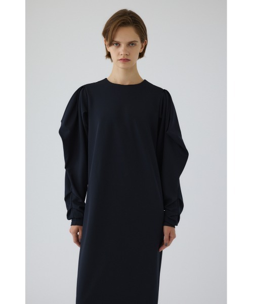 RIM.ARK(リムアーク)の「Drape sleeve cut dress ドレープスリーブカットドレス(ワンピース・レディース・ダークネイビー/ブラウン/ブラック・38/36/34)」の3枚目の写真