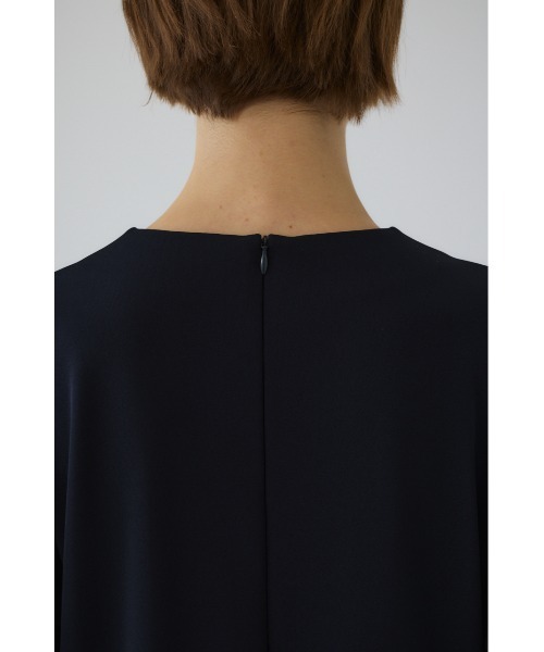 RIM.ARK(リムアーク)の「Drape sleeve cut dress ドレープスリーブカットドレス(ワンピース・レディース・ダークネイビー/ブラウン/ブラック・38/36/34)」の8枚目の写真