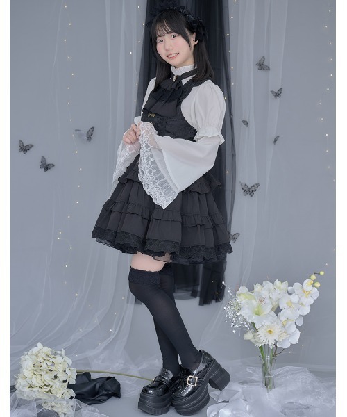 ililil/イルイルイル』【クラロリ地雷ちゃんの微睡ドールワンピ