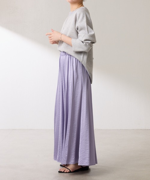 COLLAGE GALLARDAGALANTE（コラージュガリャルダガランテ）の「シルキーサテンフレアスカート（スカート・レディース・グレー/パープル・FREE）」の11枚目の写真